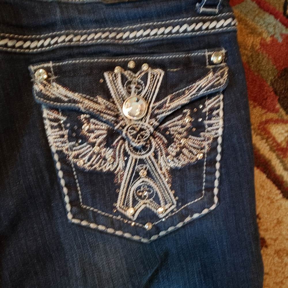 Grace in La Jeans size 17